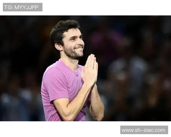 法国足球队传奇老将盘点 曾经的绿茵巨星至今难忘 法国足球队传奇老将盘点 曾经的绿茵巨星至今难忘